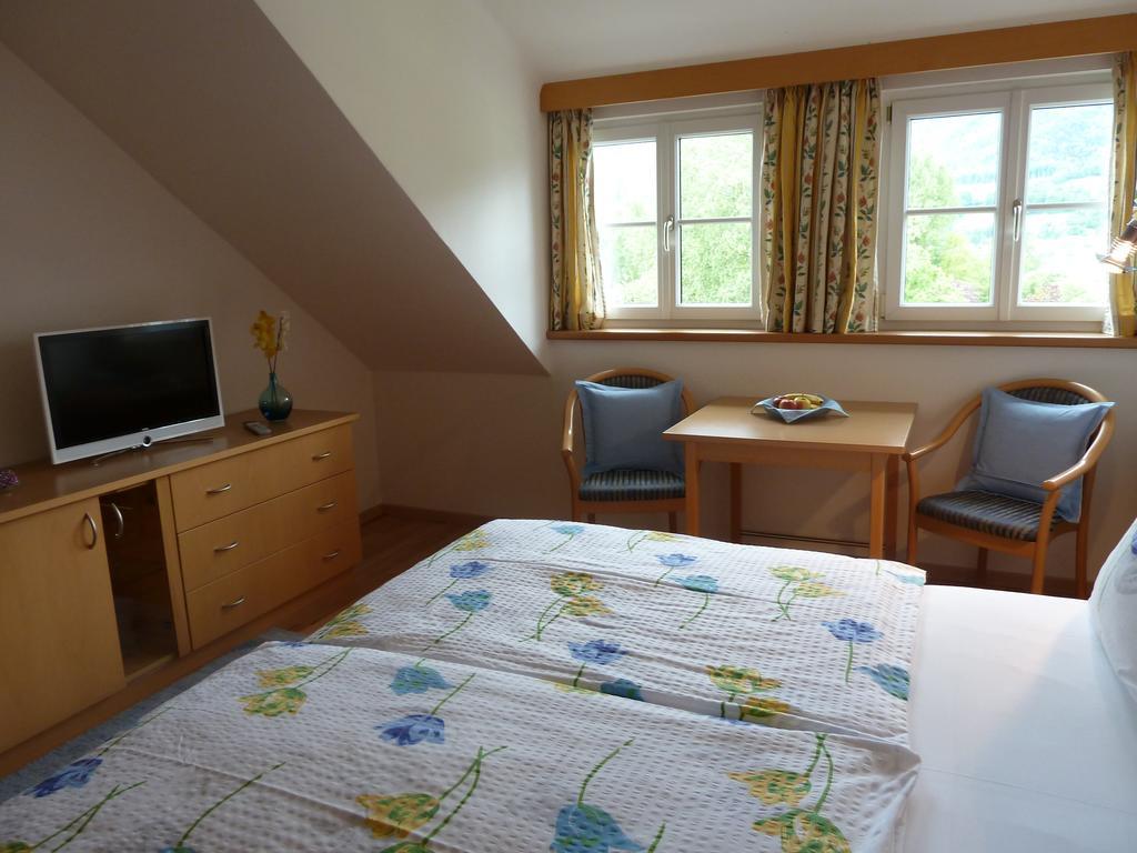 Haus Schoenblick Apartment Strobl Cameră foto
